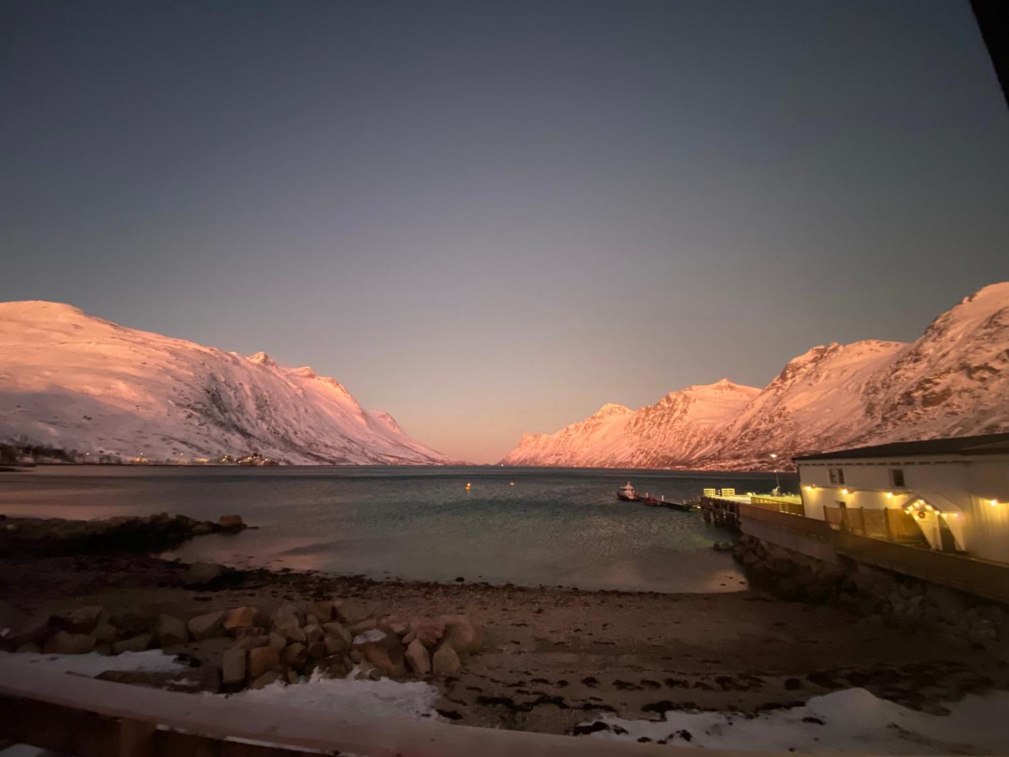 مبيت وإفطار Ersfjordbotn House Of Ellie المظهر الخارجي الصورة